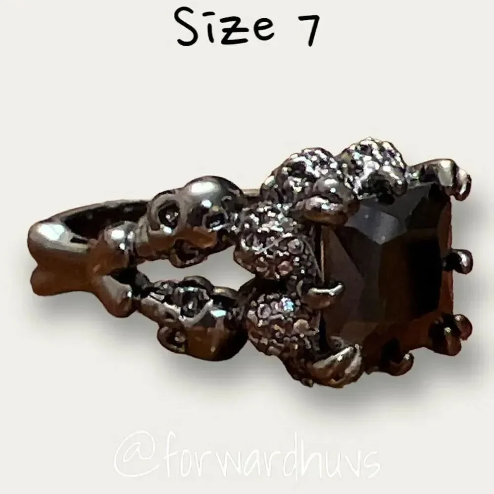 Gunmetal 90’s Steampunk Skull and Bone Victorian Goth Ring Size 7